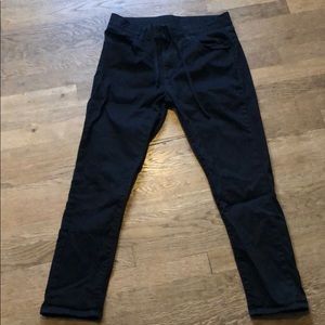 Black uniqlo jeans